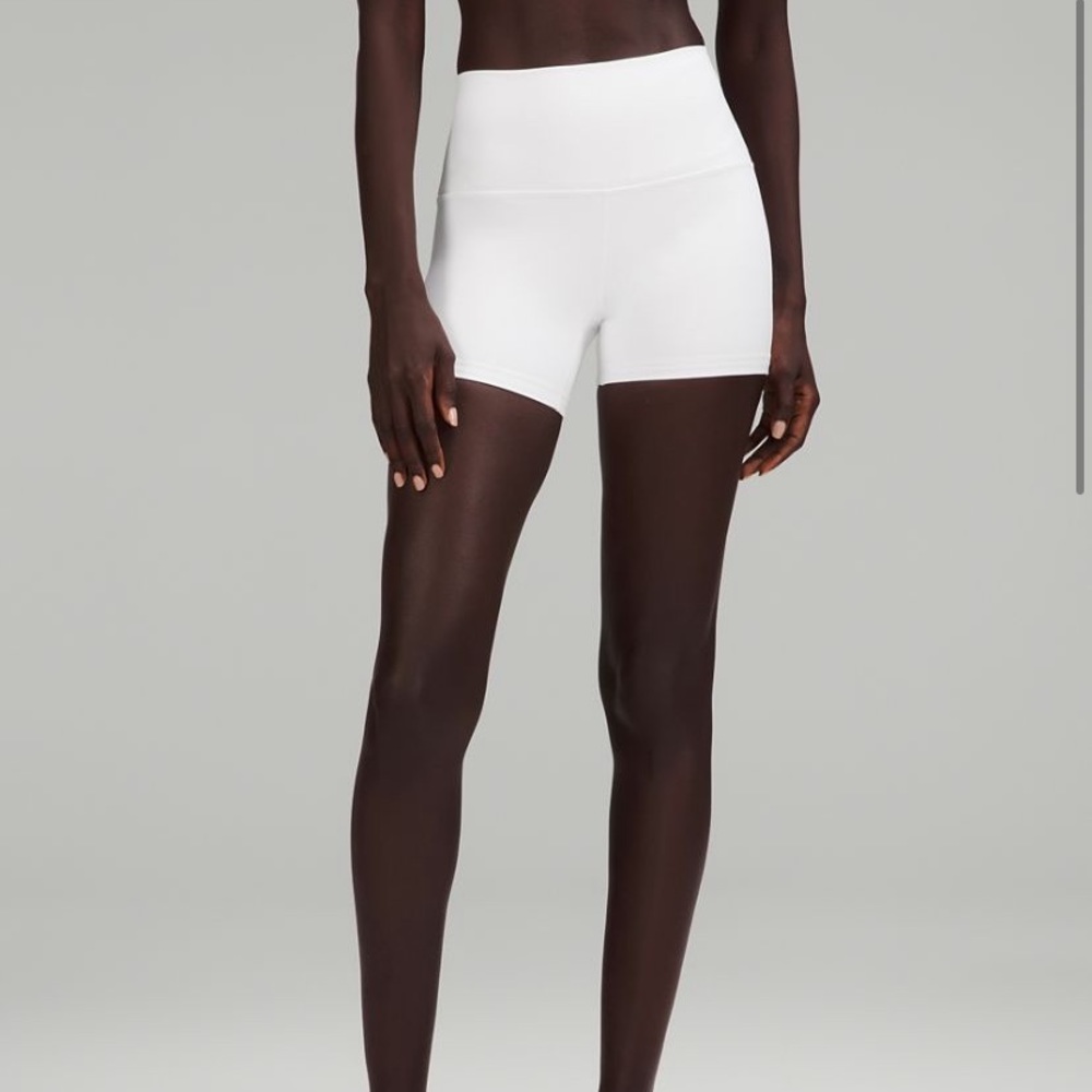Lululemon align shorts 4”